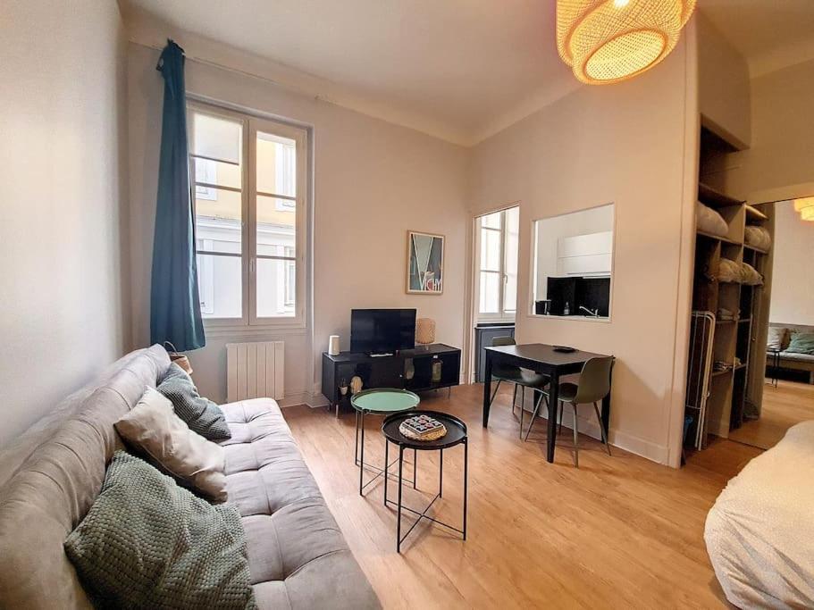 Magnifique Appartement - Hotel Du Parc - فيشي المظهر الخارجي الصورة
